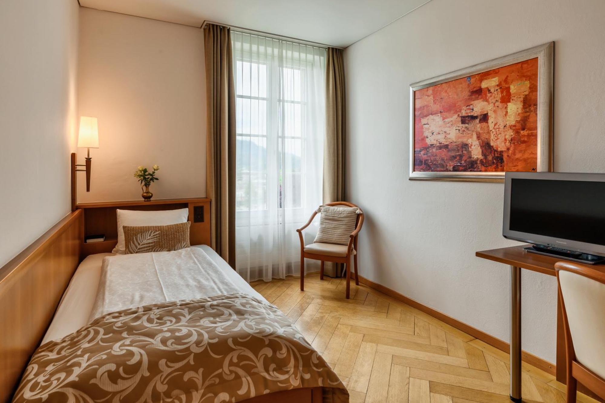 Hotel Landgasthof Schoenbuehl Extérieur photo